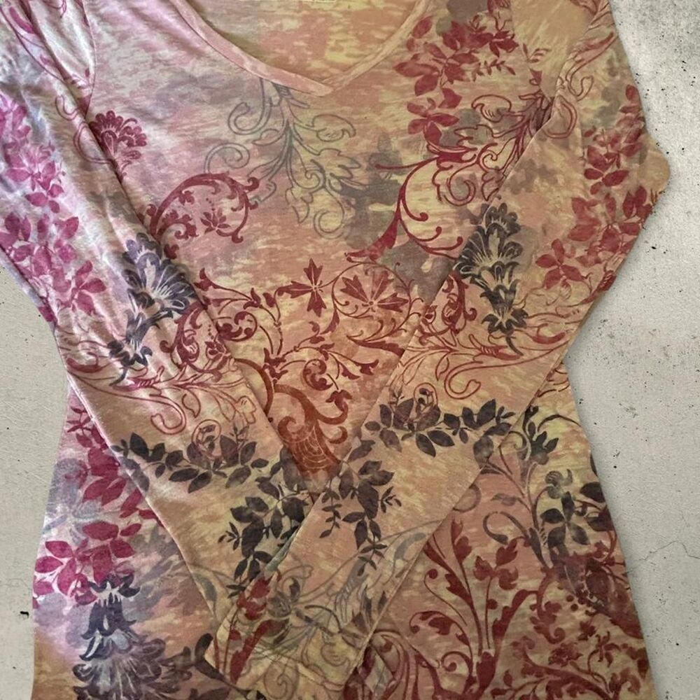 Aventura Women's multi Shirt